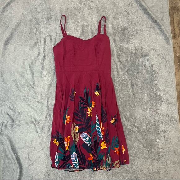 Old Navy Purple Tropical Floral Print Fit & Flare Summer Sundress Size Small - Picture 3 of 9
